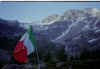 Accampamento bamdiera 1.jpg (111401 byte)